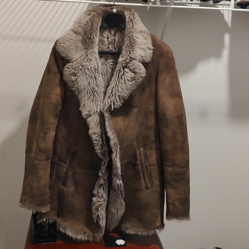 Original sheepskin jacket . Full length . Mint condition. Gorgeous coat.